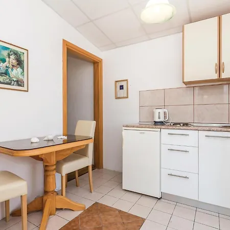 1 Bedroom In Dinjiška